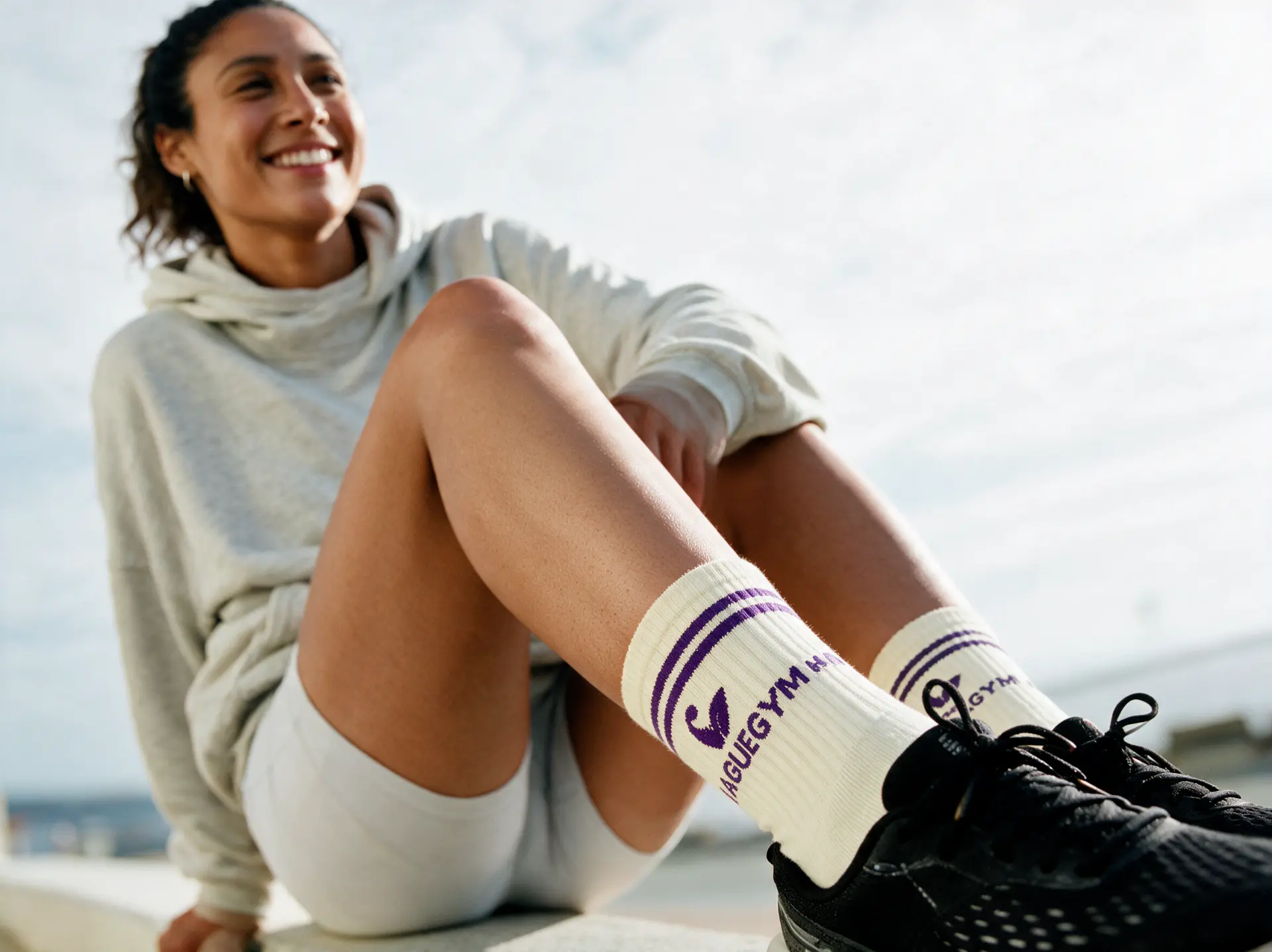 Flash sale — custom Pilates-merch og grip-sokker