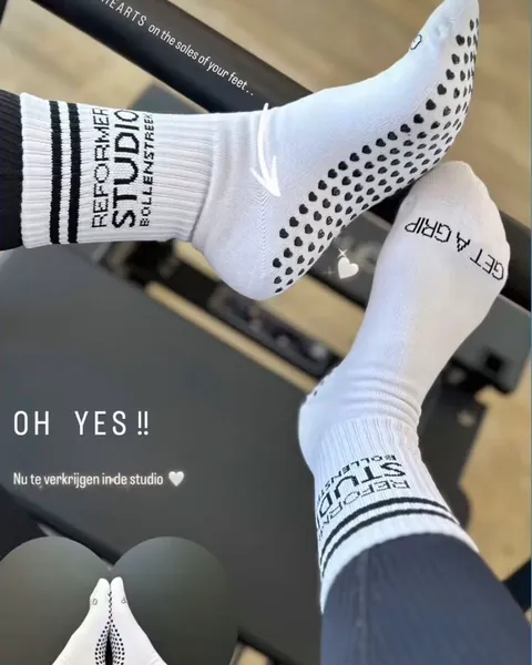 Studioklant met eigen merch van PilatesGoods, foto 2