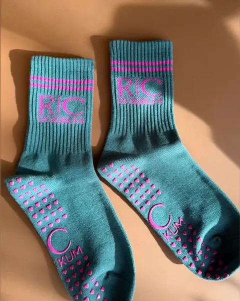 Studioklant met eigen merch van PilatesGoods, foto 7