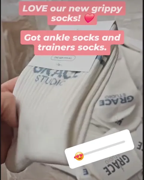 Studioklant met eigen merch van PilatesGoods, foto 9
