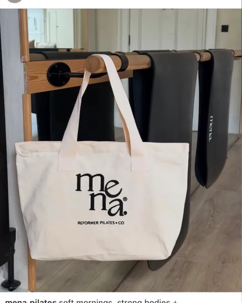 Studioklant met eigen merch van PilatesGoods, foto 15